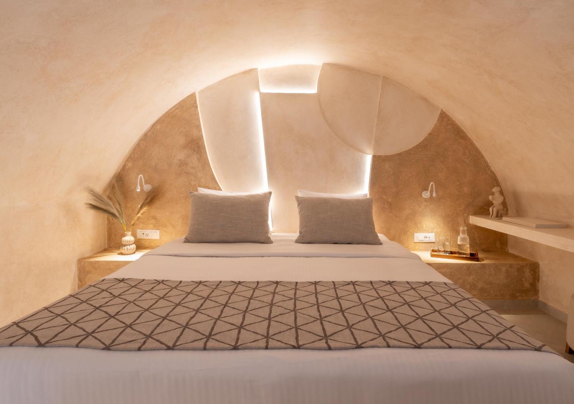 Heyday Luxury Suites Perísza Kültér fotó