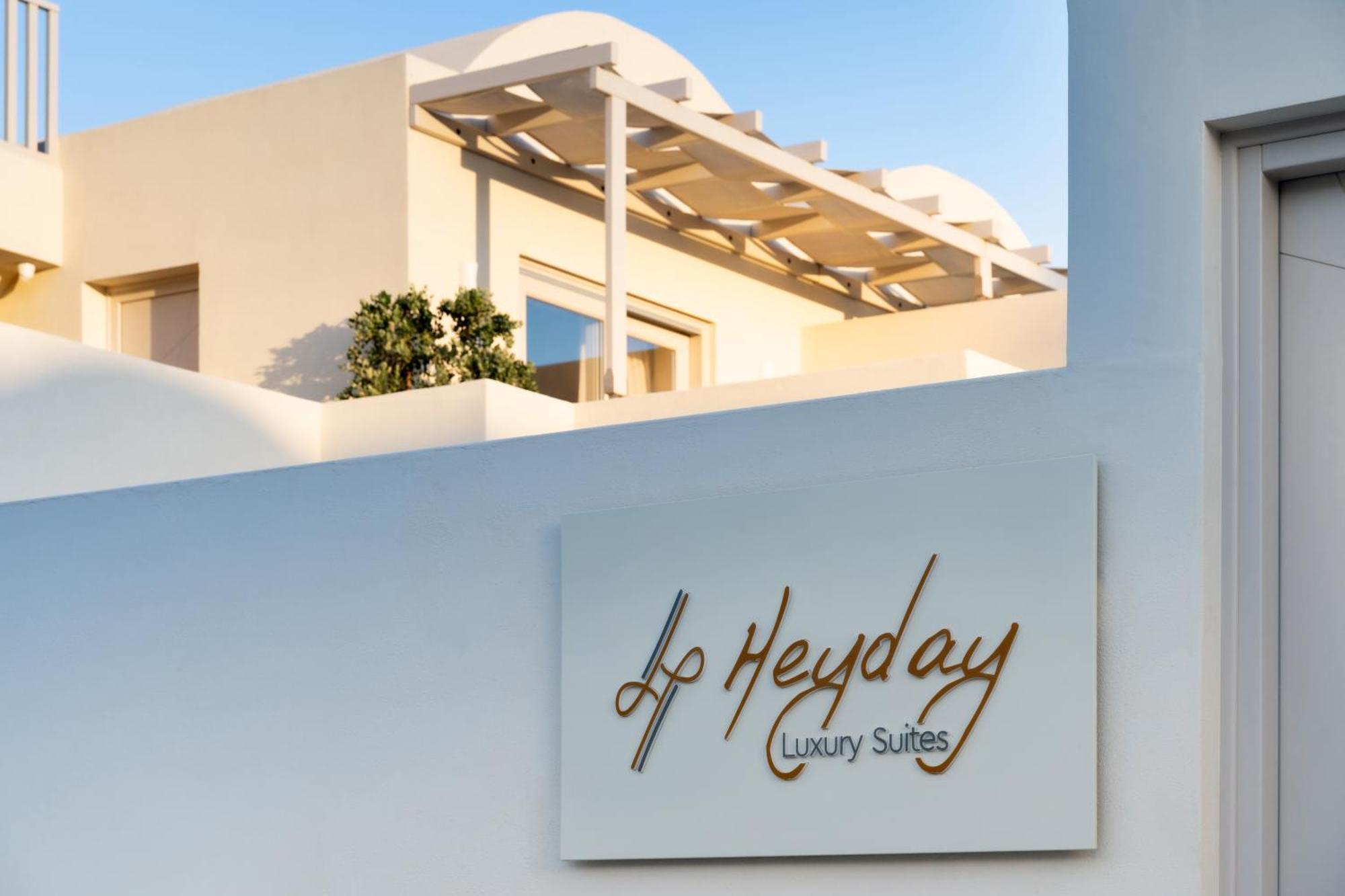 Heyday Luxury Suites Perísza Kültér fotó
